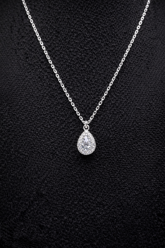 Silver chain with teardrop pendant made of 925 sterling silver