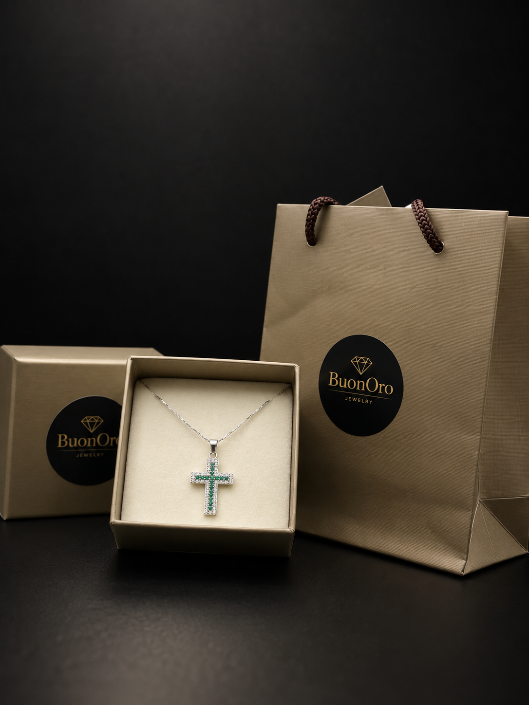 Kreuz Halskette aus 925 Silber mit grünen & weißen Zirkonia