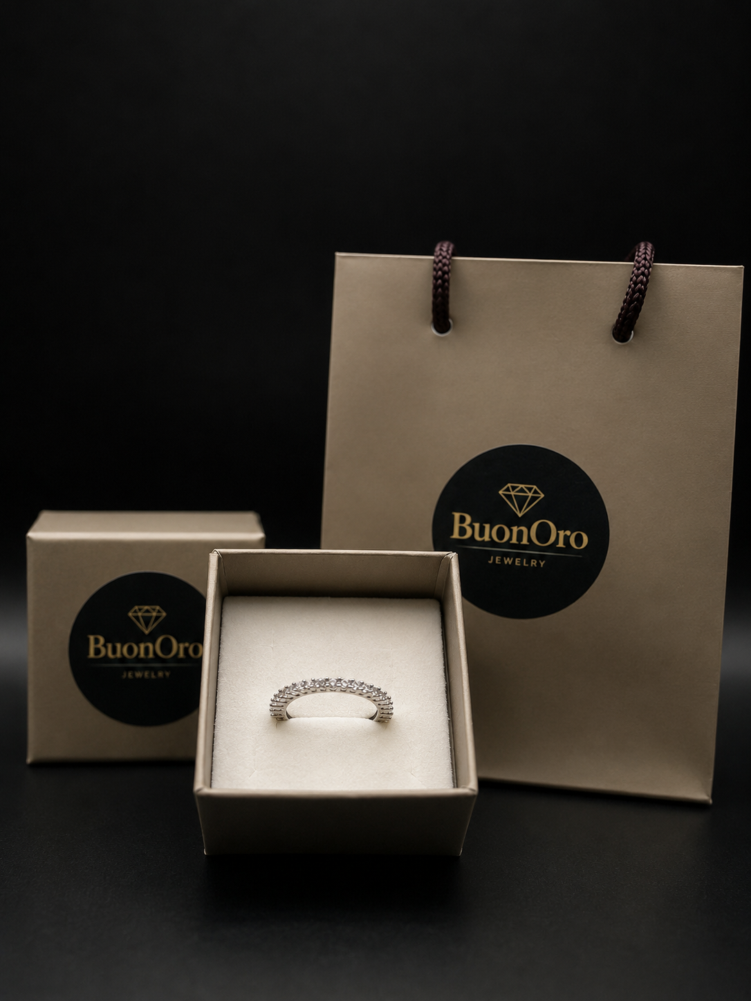 Eleganter Eternity Ring aus 925 Sterling Silber mit funkelnden Zirkonia