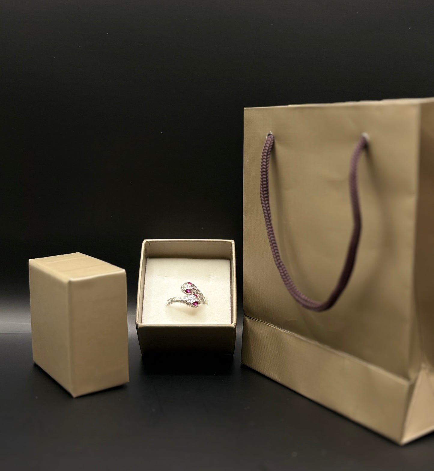 Anello a forma di serpente in argento sterling 925 con zircone
