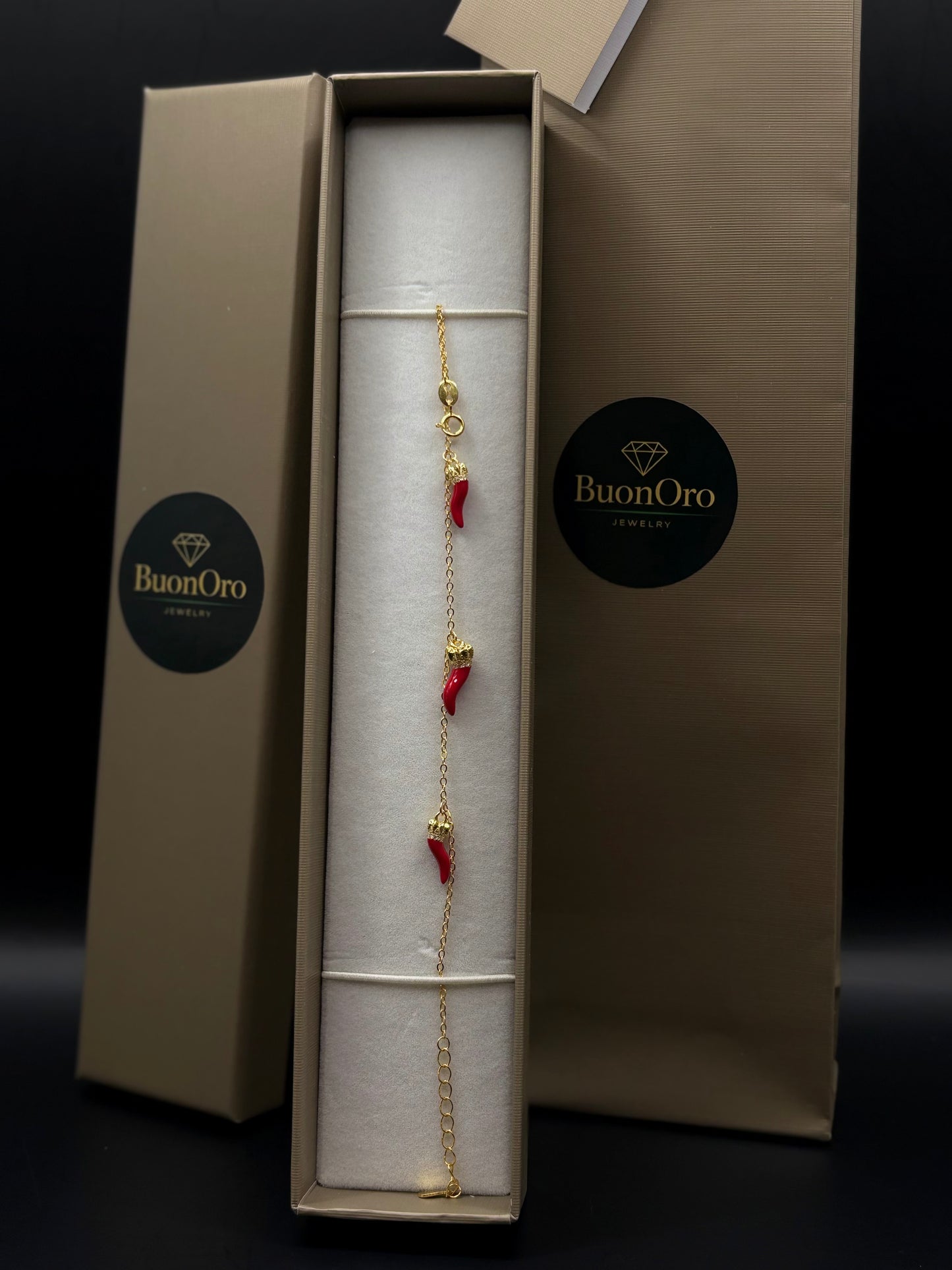 Elegant bracelet made of 925 sterling silver with symbolic pendants