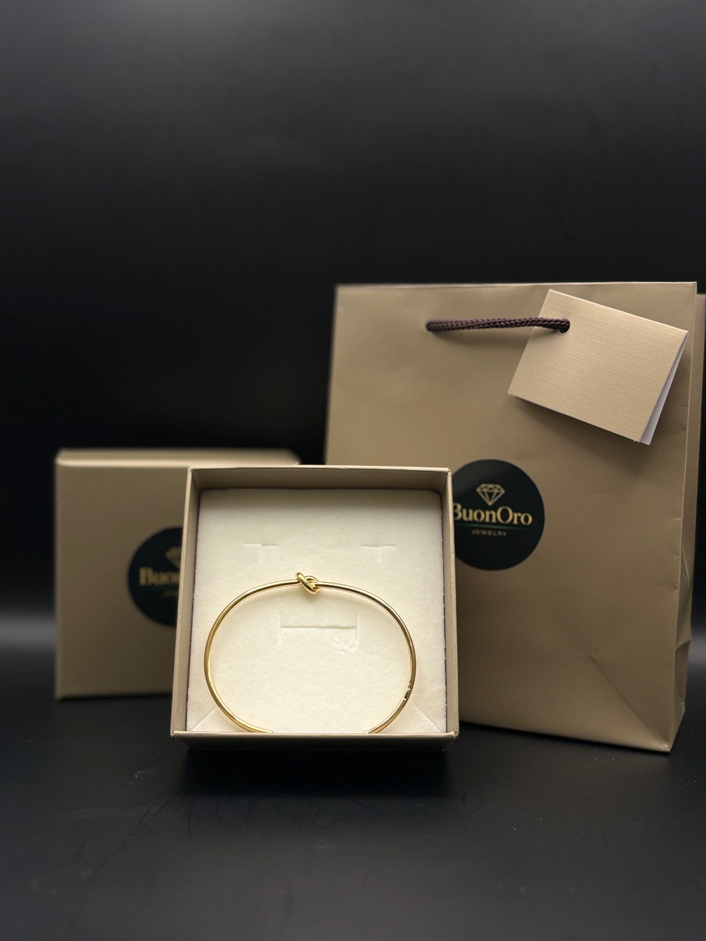 Eterna Knoten-Armreif ausVergoldetes 925 Sterling Silber