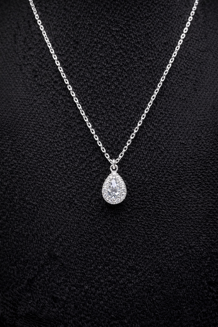 Silver chain with teardrop pendant made of 925 sterling silver 