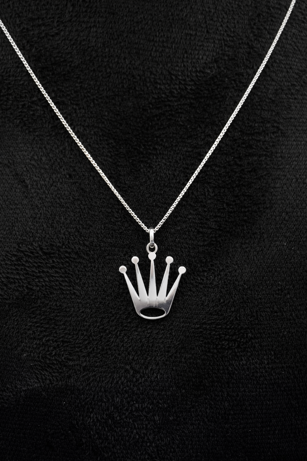 Collana in argento sterling 925 con ciondolo a corona
