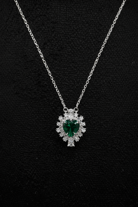 Silver necklace with heart pendant and green zircon, made of 925 sterling silver 