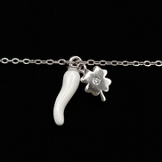 Elegantes Glücksarmband aus 925 Silber mit Kleeblatt-Zirkonia & weißem Corno