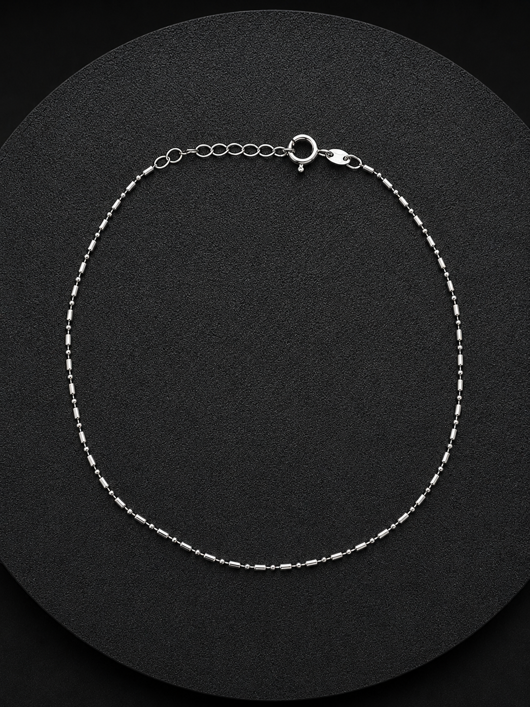 Deliziosa cavigliera in argento sterling 925 – design a sfere e maglie