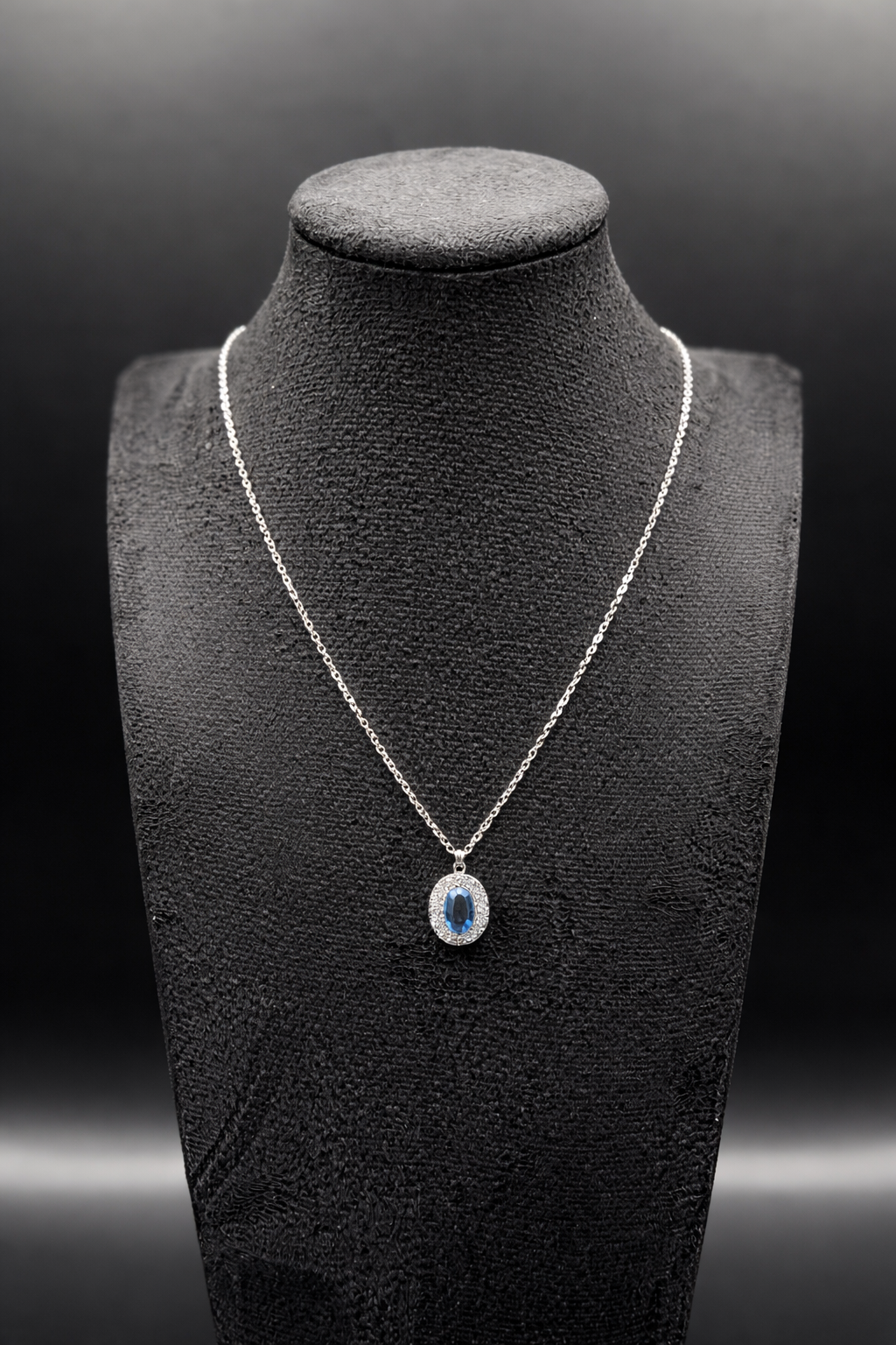 Catena in argento con ciondolo in zircone blu in argento sterling 925 