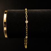 Élégant bracelet en argent sterling 925 doré orné de zircons