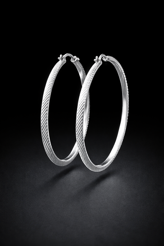 Creolen mit Feinstruktur aus 925 Sterling Silber