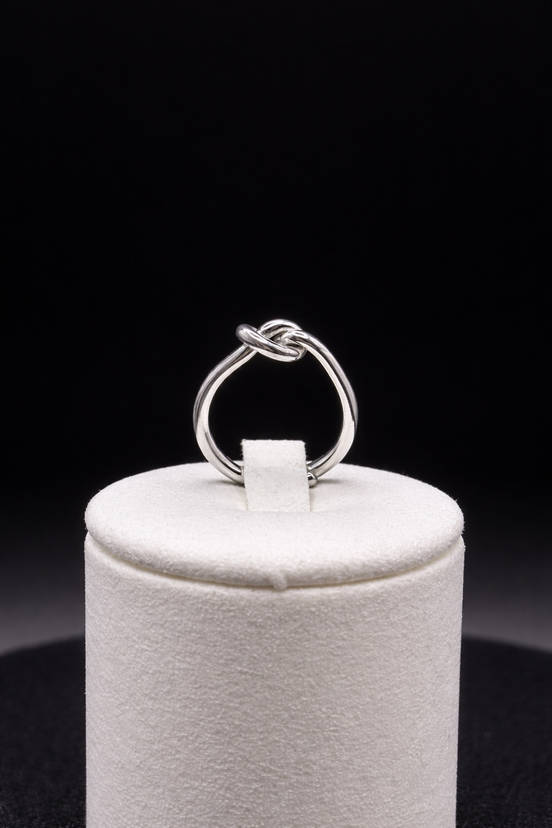 Knotenring aus 925 Sterling Silber