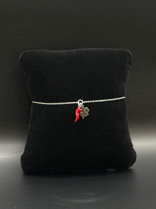 Edles Armband aus 925 Sterling Silber mit Symbolanhängern