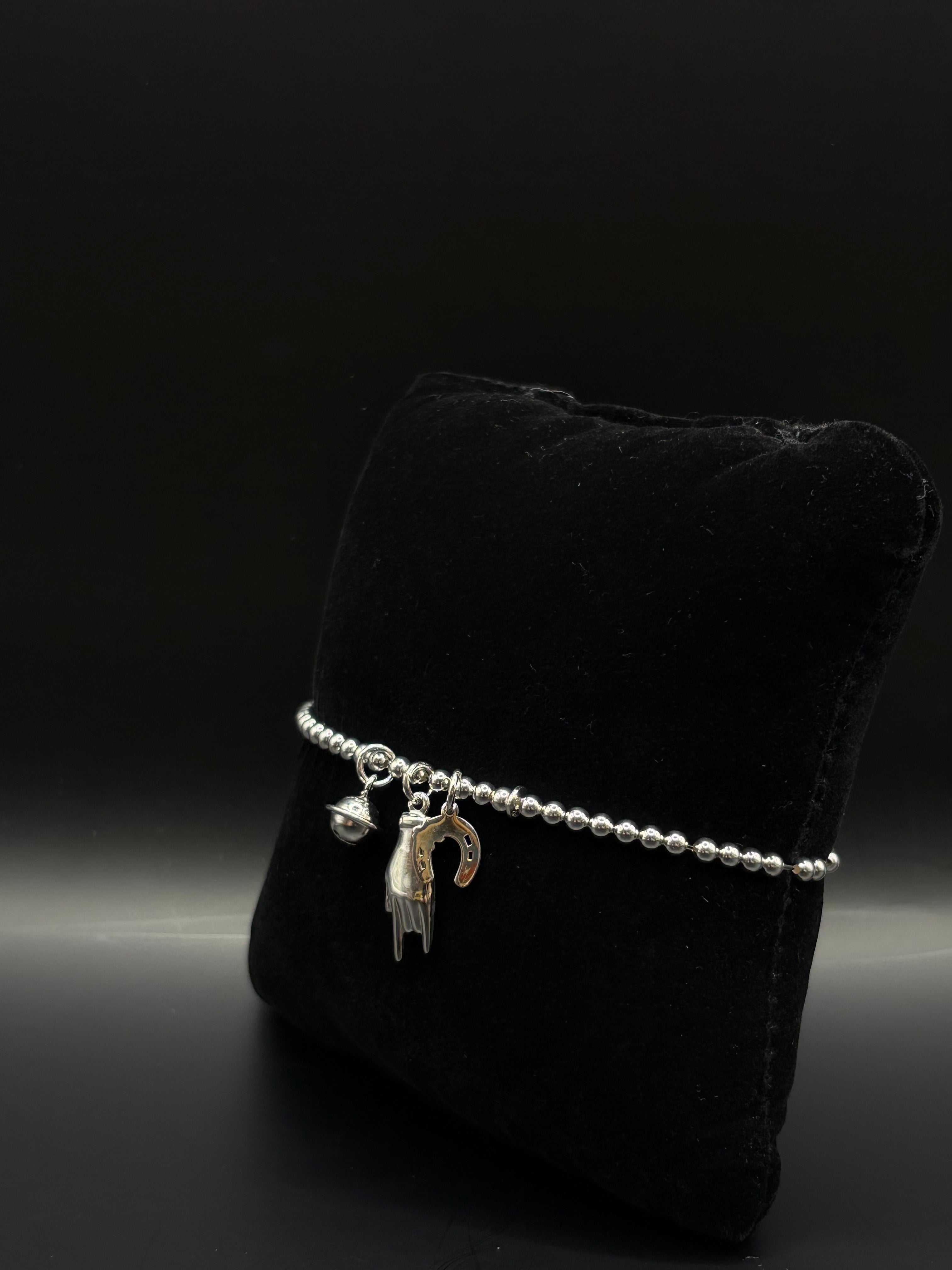 Bracelet élastique en argent sterling 925 avec breloques symboles