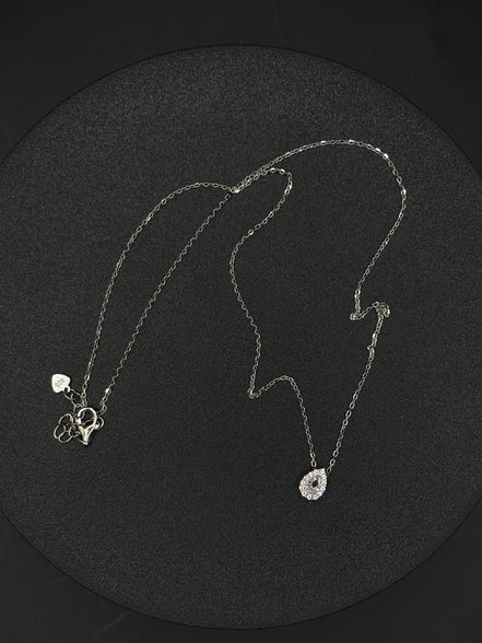 Silver chain with teardrop pendant made of 925 sterling silver 