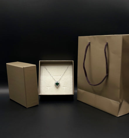 Silver necklace with heart pendant and green zircon, made of 925 sterling silver 