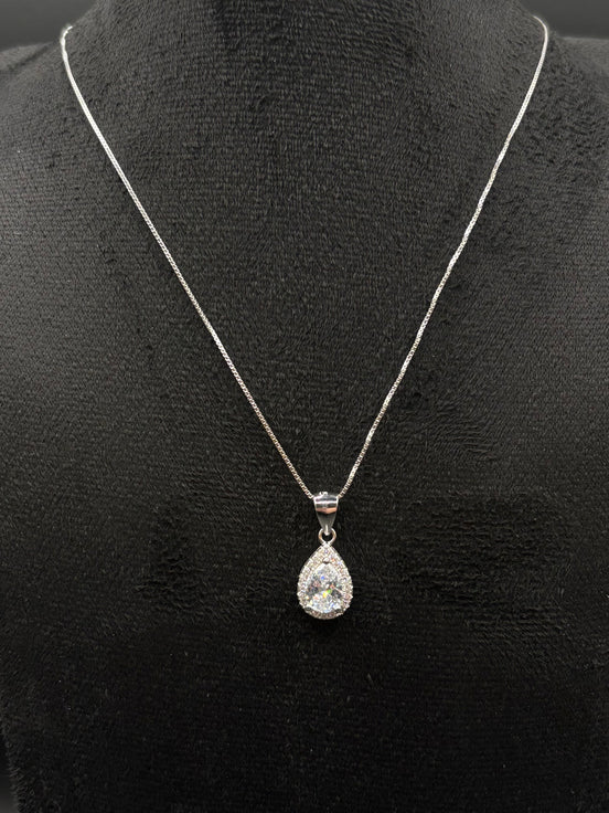 Schmuckset aus 925 Sterling Silber mit Tropfzirkon