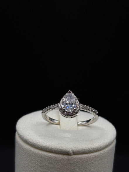 Schmuckset aus 925 Sterling Silber mit Tropfzirkon