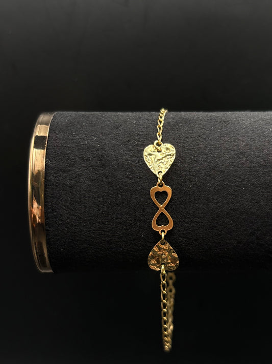 Armband aus vergoldetem 925 Sterling Silber mit Unendlichkeits-Symbol und Herzmotiven